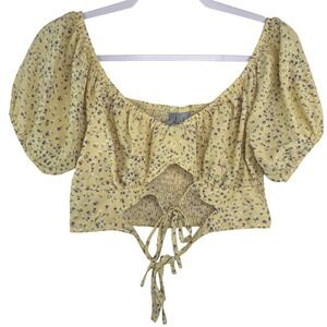 Sky & Sparrow Yellow Floral Puff Sleeve Smocked Crop Top Large Cutout Tie Front